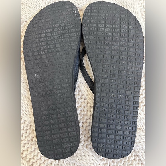 Sanuk Yoga Mat Flip-Flops - Picture 4 of 5